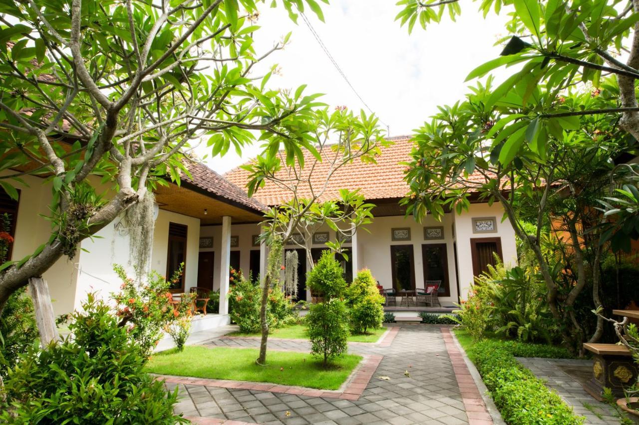 Manda Homestay Sanur  Exterior photo