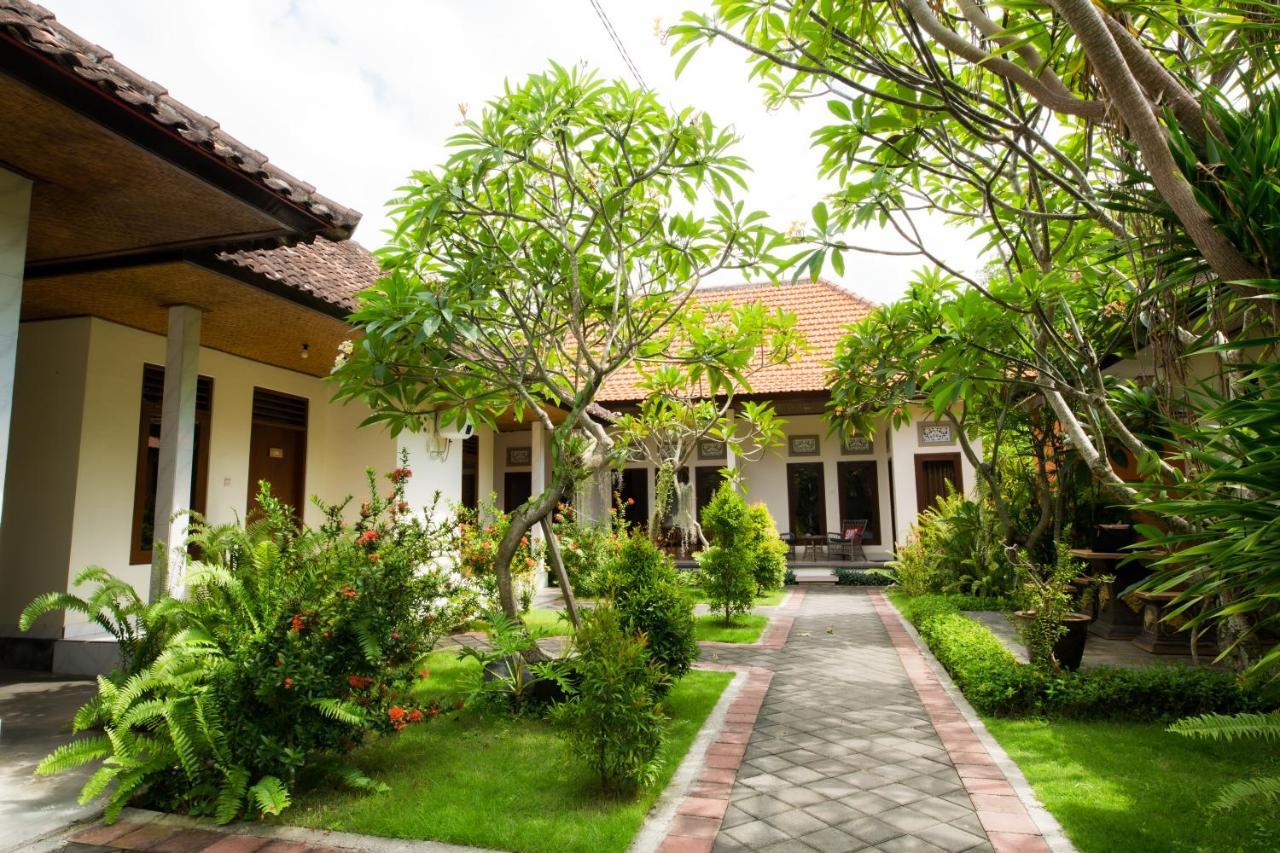 Manda Homestay Sanur  Exterior photo