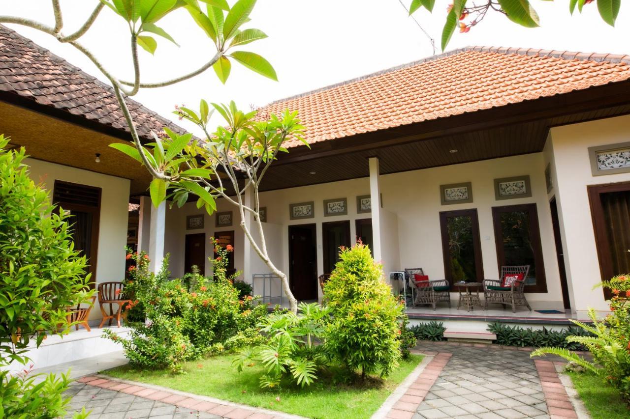 Manda Homestay Sanur  Exterior photo
