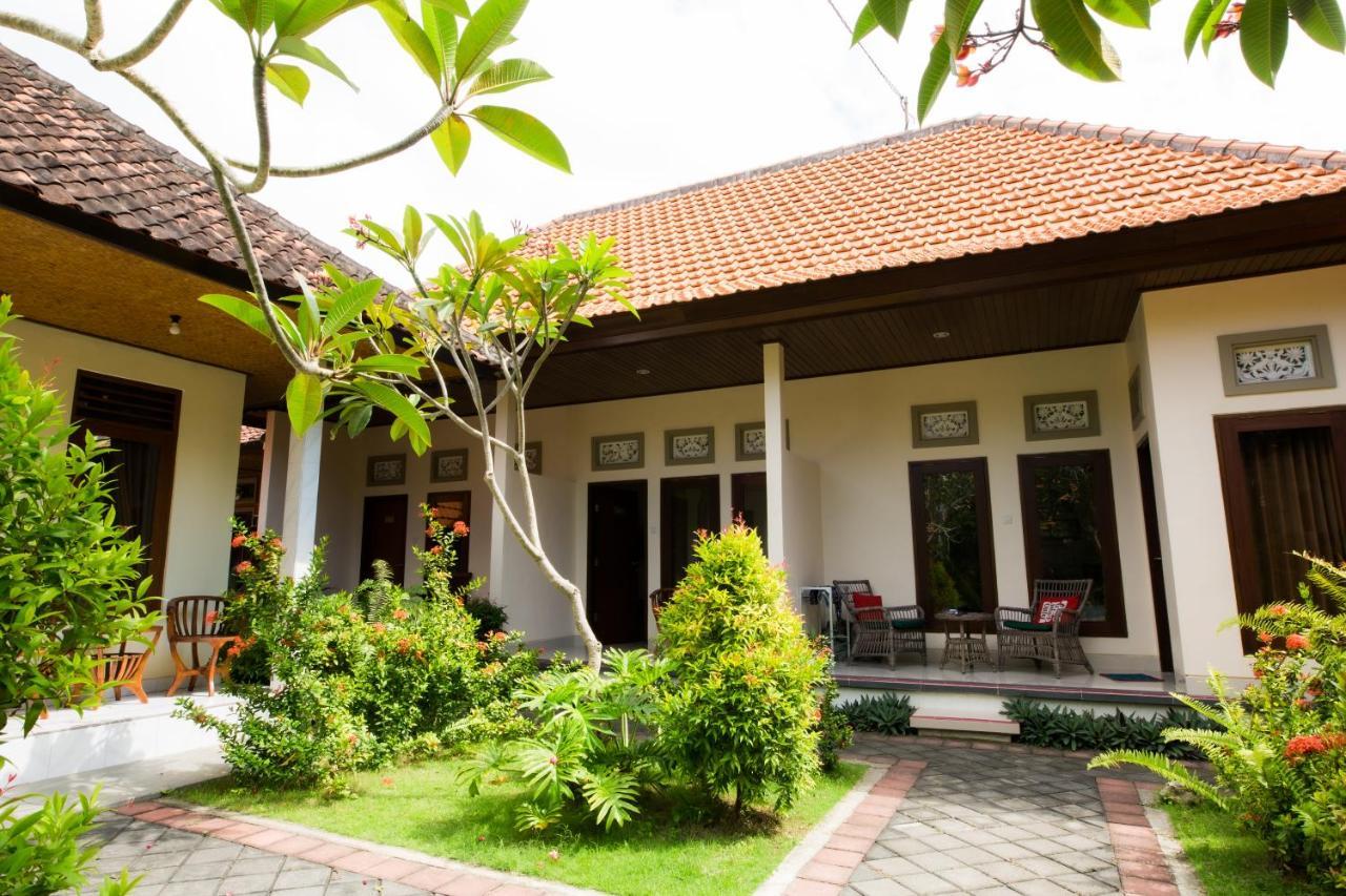 Manda Homestay Sanur  Exterior photo