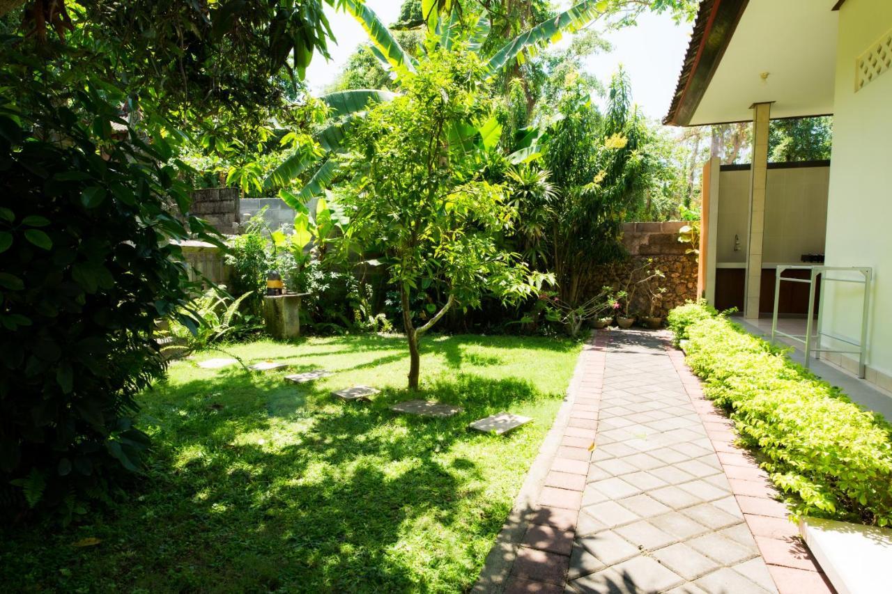Manda Homestay Sanur  Exterior photo